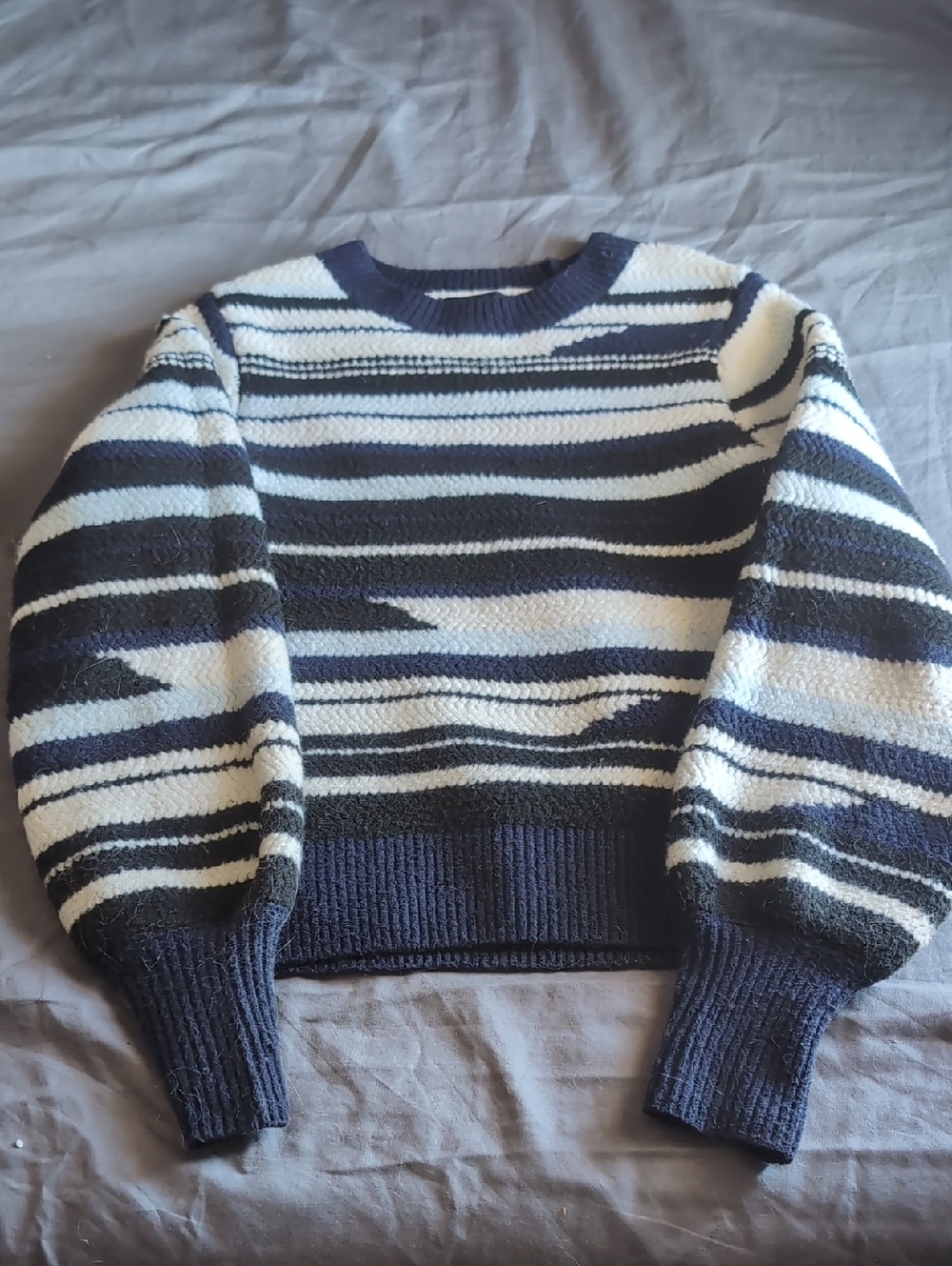Forever 21 Navy and White Striped Crewneck Sweater